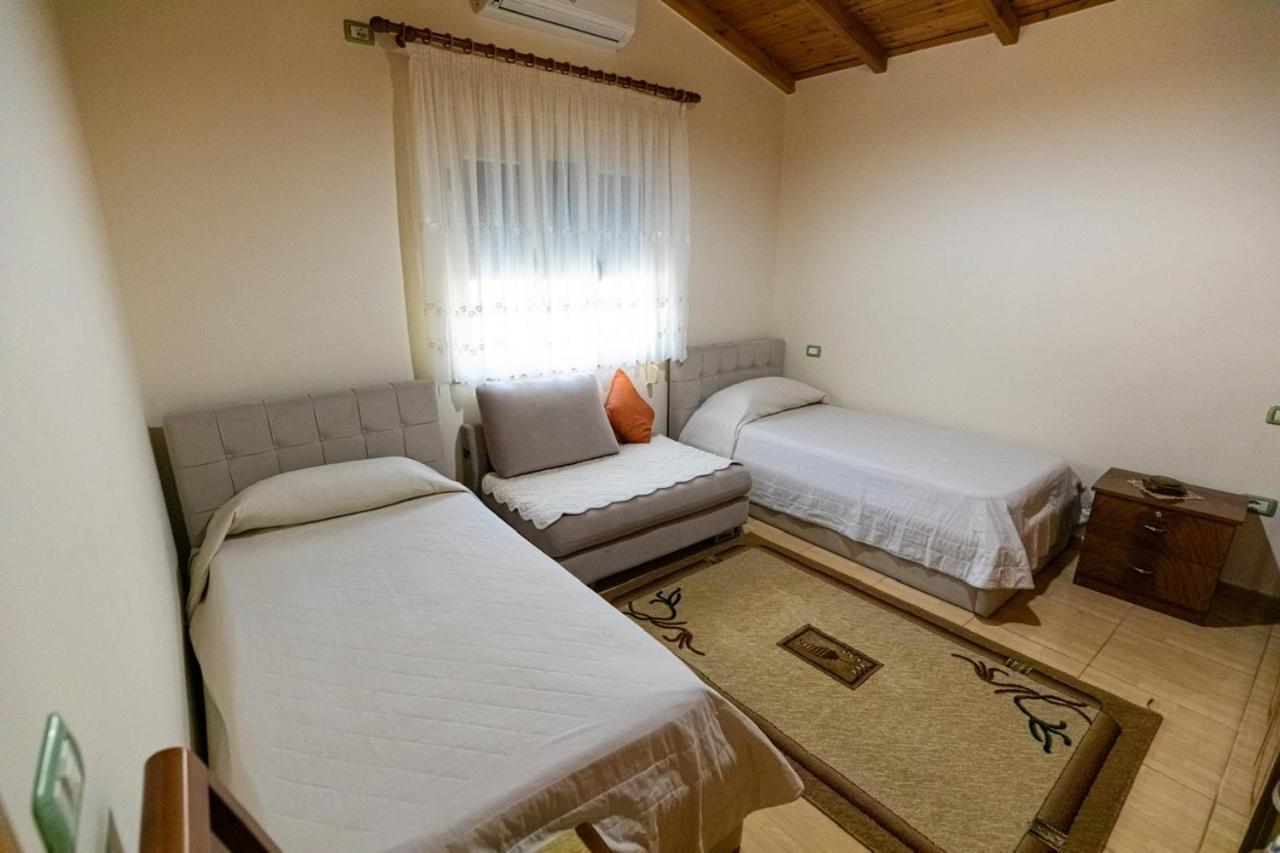 Vila Llano Vlorë Εξωτερικό φωτογραφία