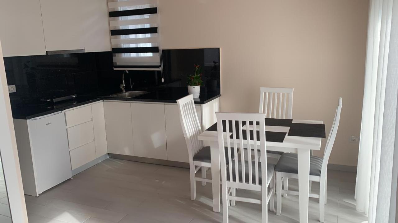Vila Llano Vlorë Εξωτερικό φωτογραφία