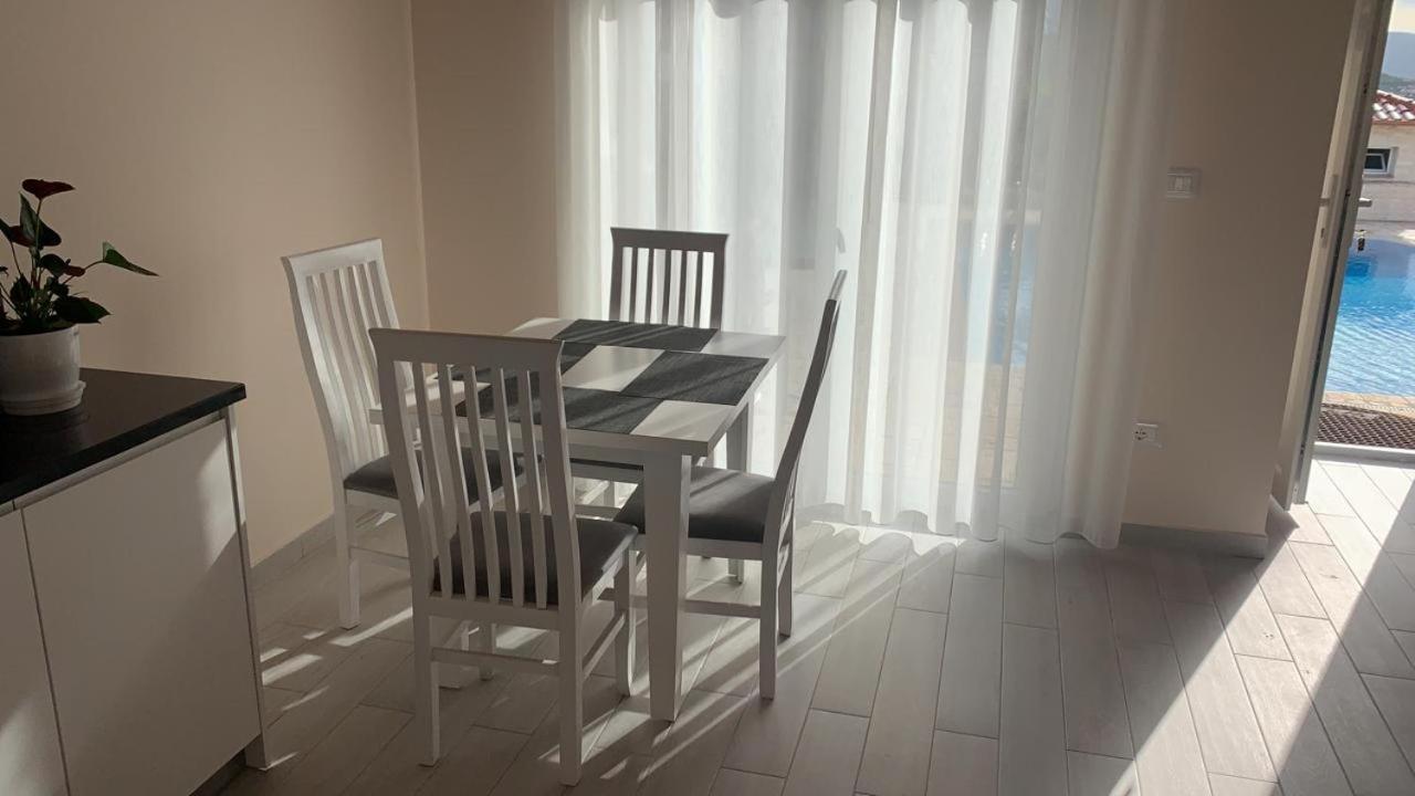 Vila Llano Vlorë Εξωτερικό φωτογραφία